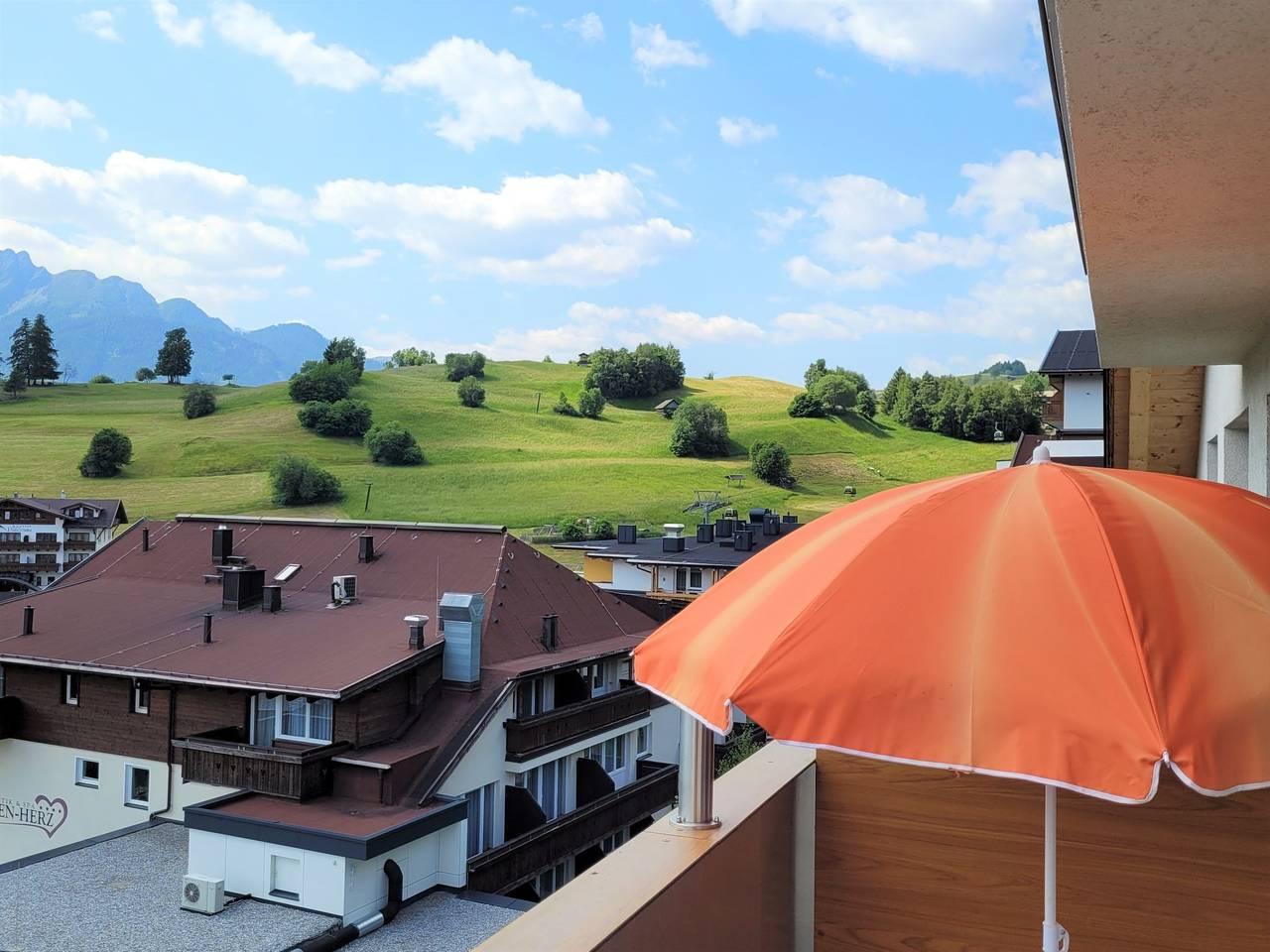 Vakantieappartement met sauna en 3 slaapkamers en terras in Ladis, Serfaus-Fiss-Ladis, Oostenrijk voor 6 personen foto 3