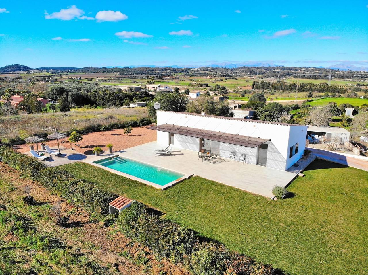 Vakantiehuis in Sineu foto 3