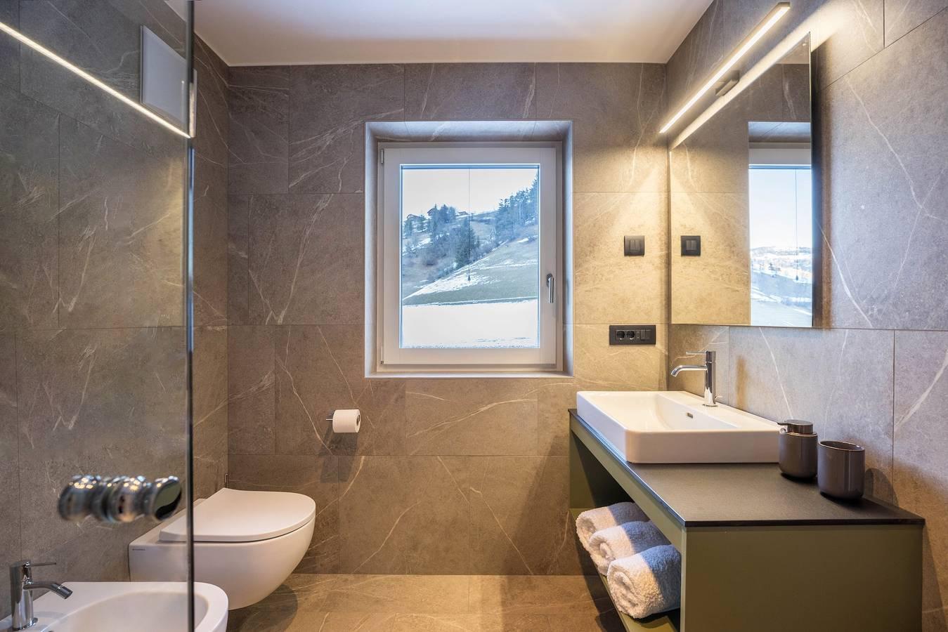 "Apartments Armeri Blue Dolomites" in San Vigilio di Marebbe, Enneberg, Italië voor 6 personen foto 25