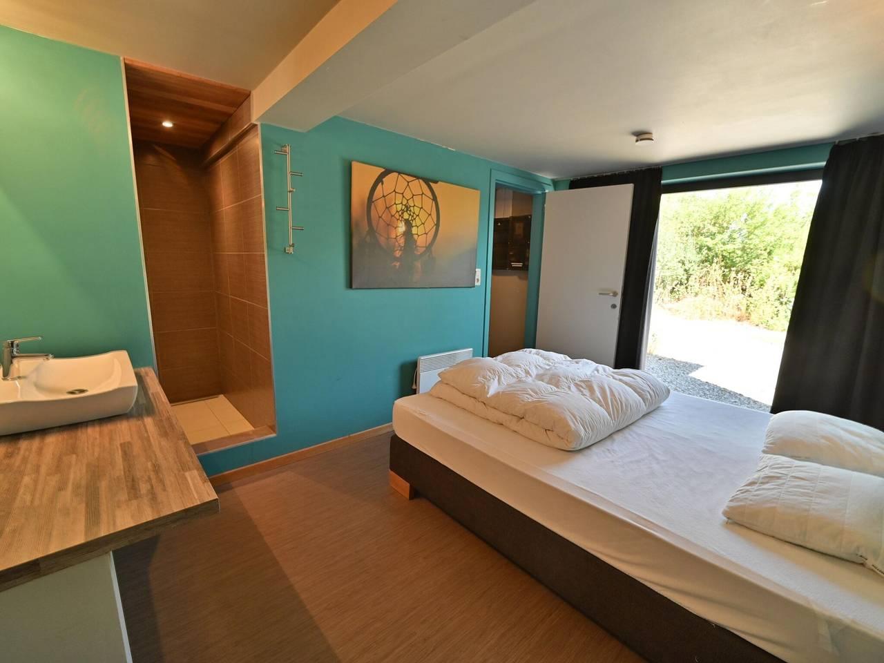 Chalet in Durbuy met Jacuzzi & Tuin in Somme-Leuze, België voor 9 personen foto 20
