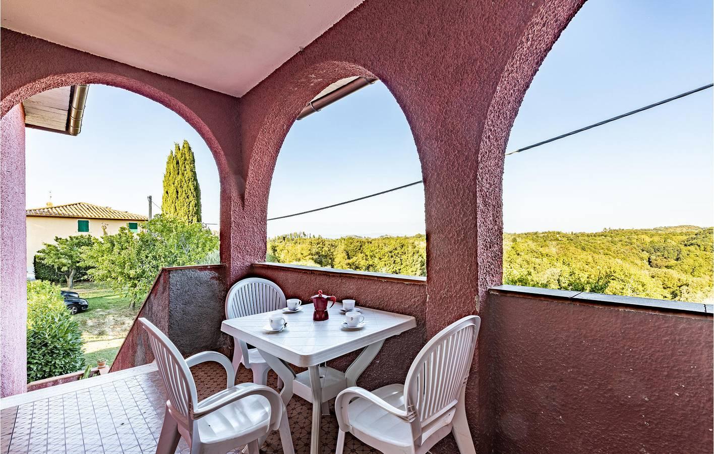 Vakantiehuis met zwembad en speeltuin in Palaia, Provincie Pisa, Italië voor 8 personen foto 19