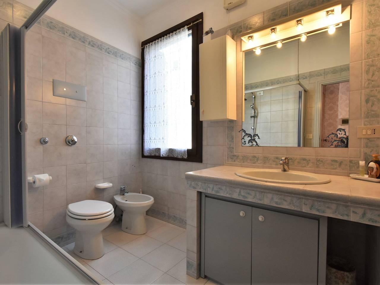 Vakantieappartement met 80 m², 2 slaapkamers en balkon in Venetië, Provincie Venetië, Italië voor 4 personen foto 14
