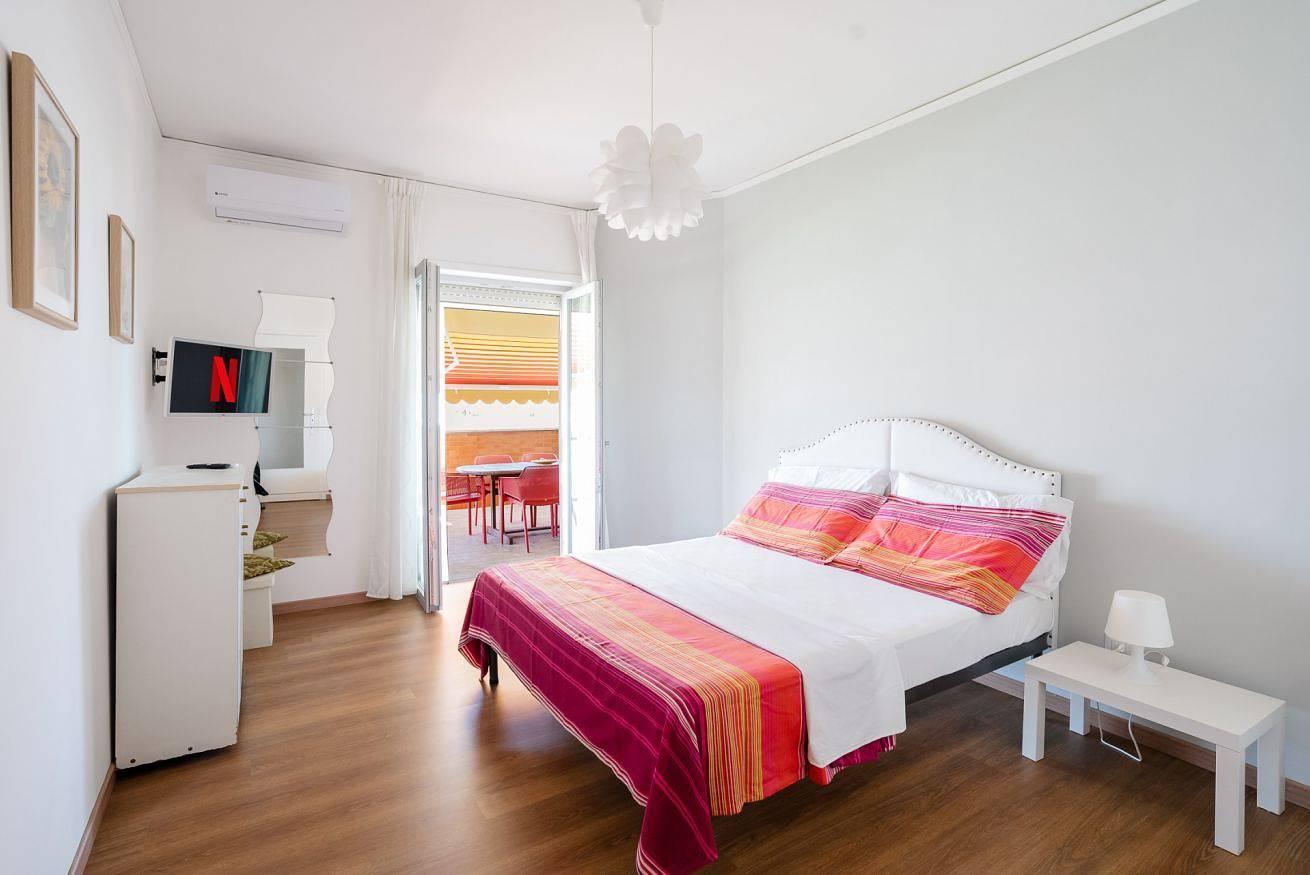 Vakantieappartement met zeezicht en hond toegestaan in Sorrento, Sorrento Coast, Italië voor 8 personen foto 21