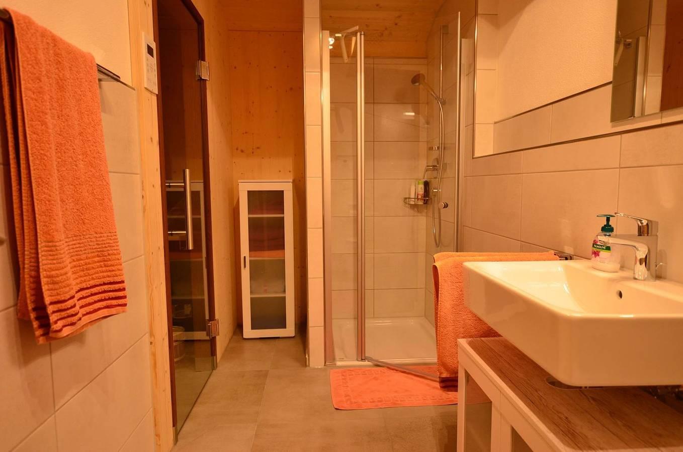 Vakantiehuis met sauna in Lechbruck am See, Zwaben (Bayern), Duitsland voor 4 personen foto 19