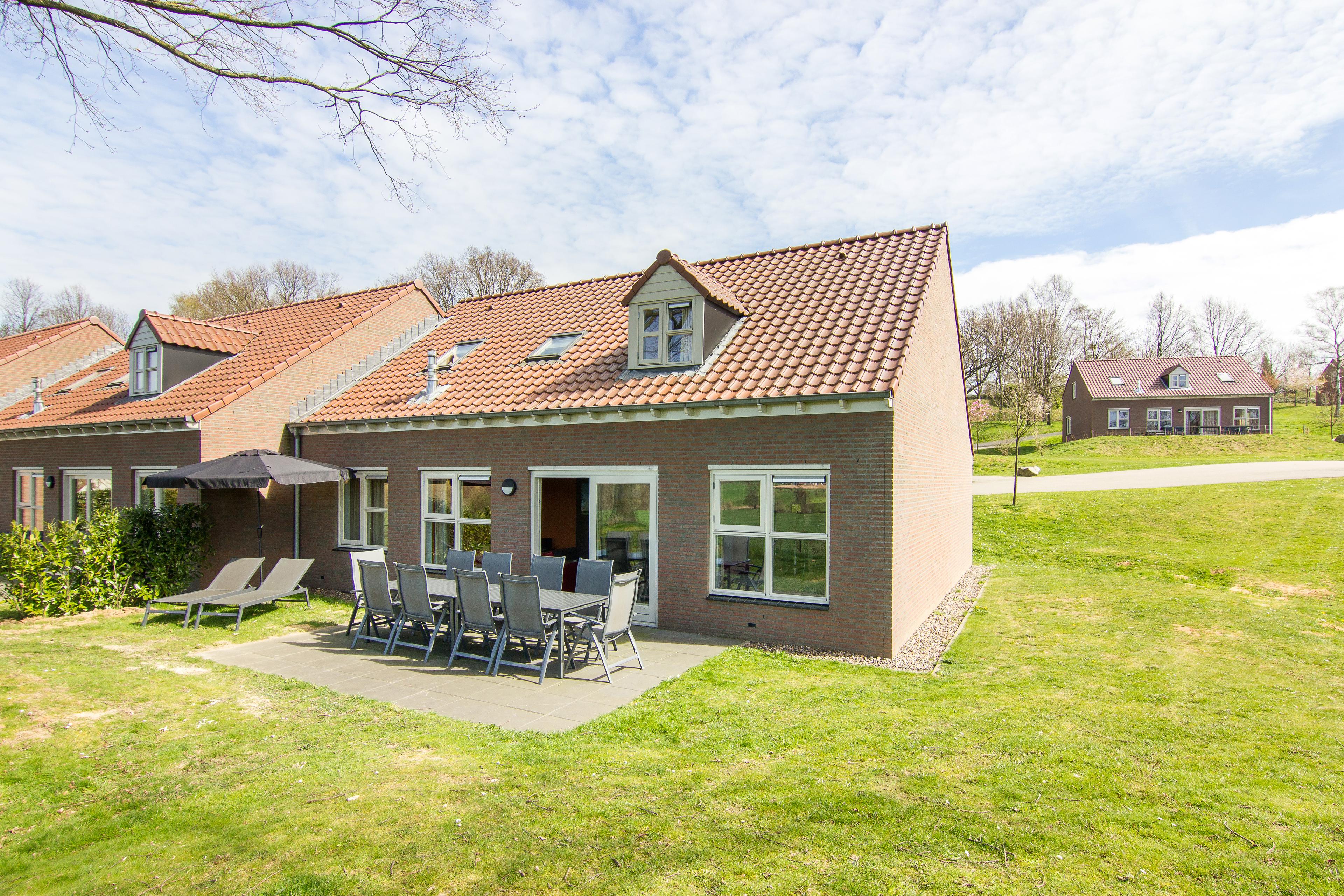 10-persoons bungalow, bungalow in Vaals, Nederland voor 10 personen foto 4