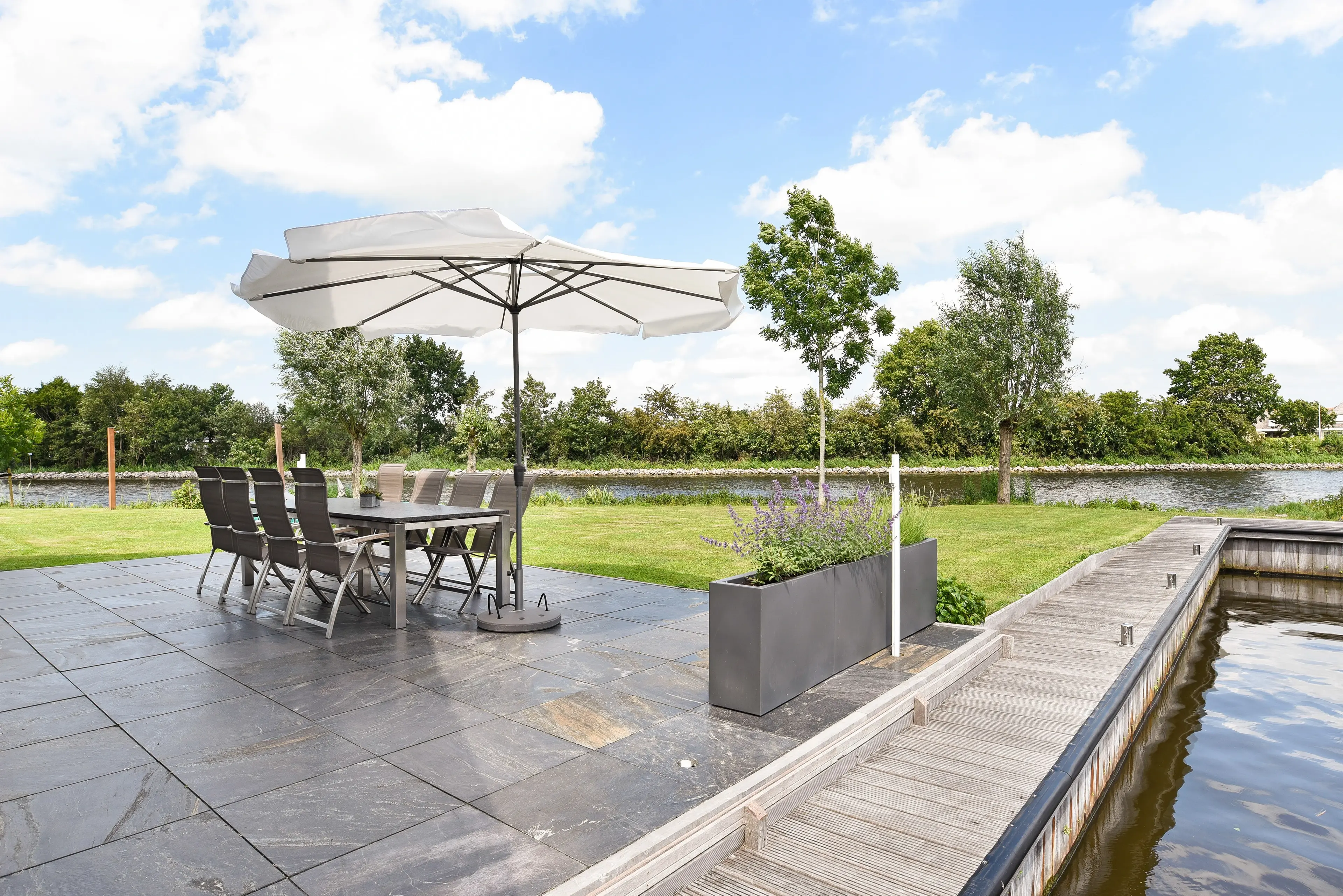 8-persoons waterwoning foto 4