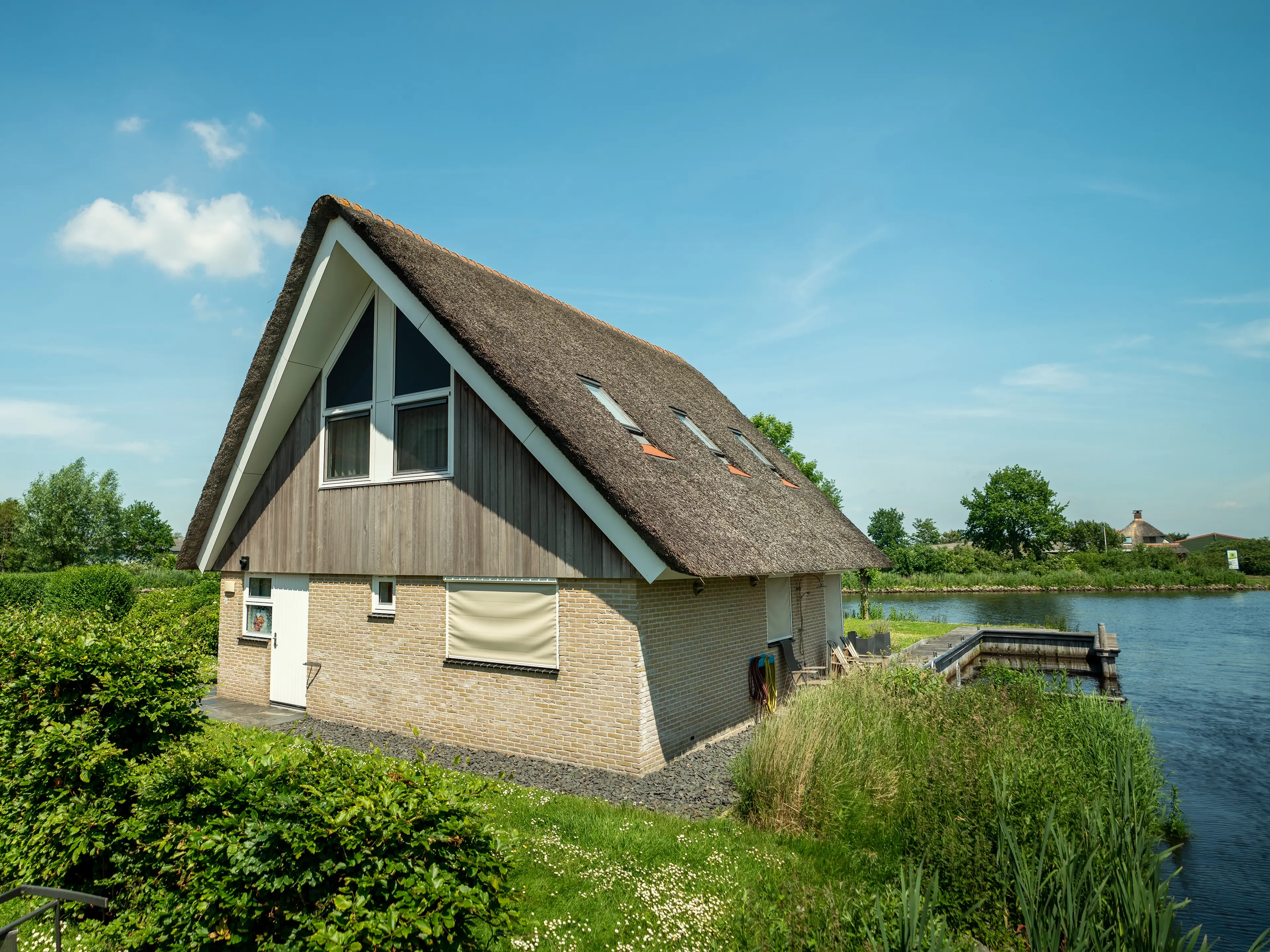 8-persoons waterwoning foto 5
