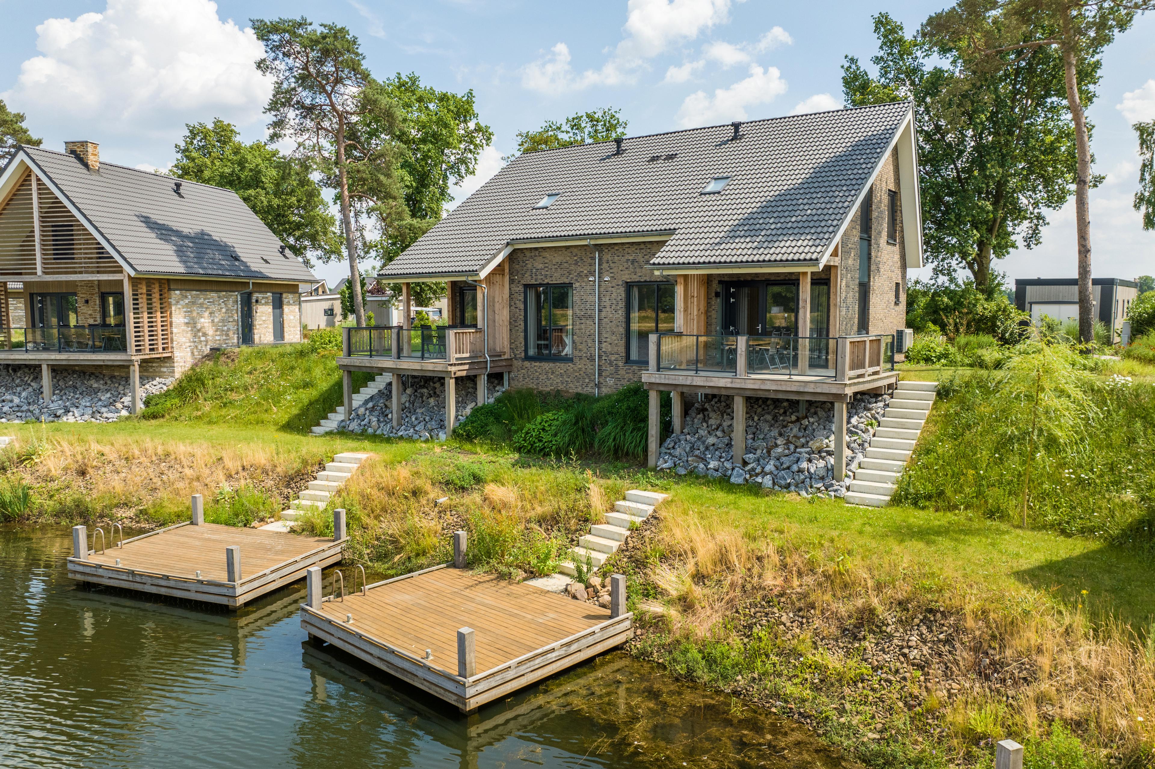 4-persoons waterwoning foto 18