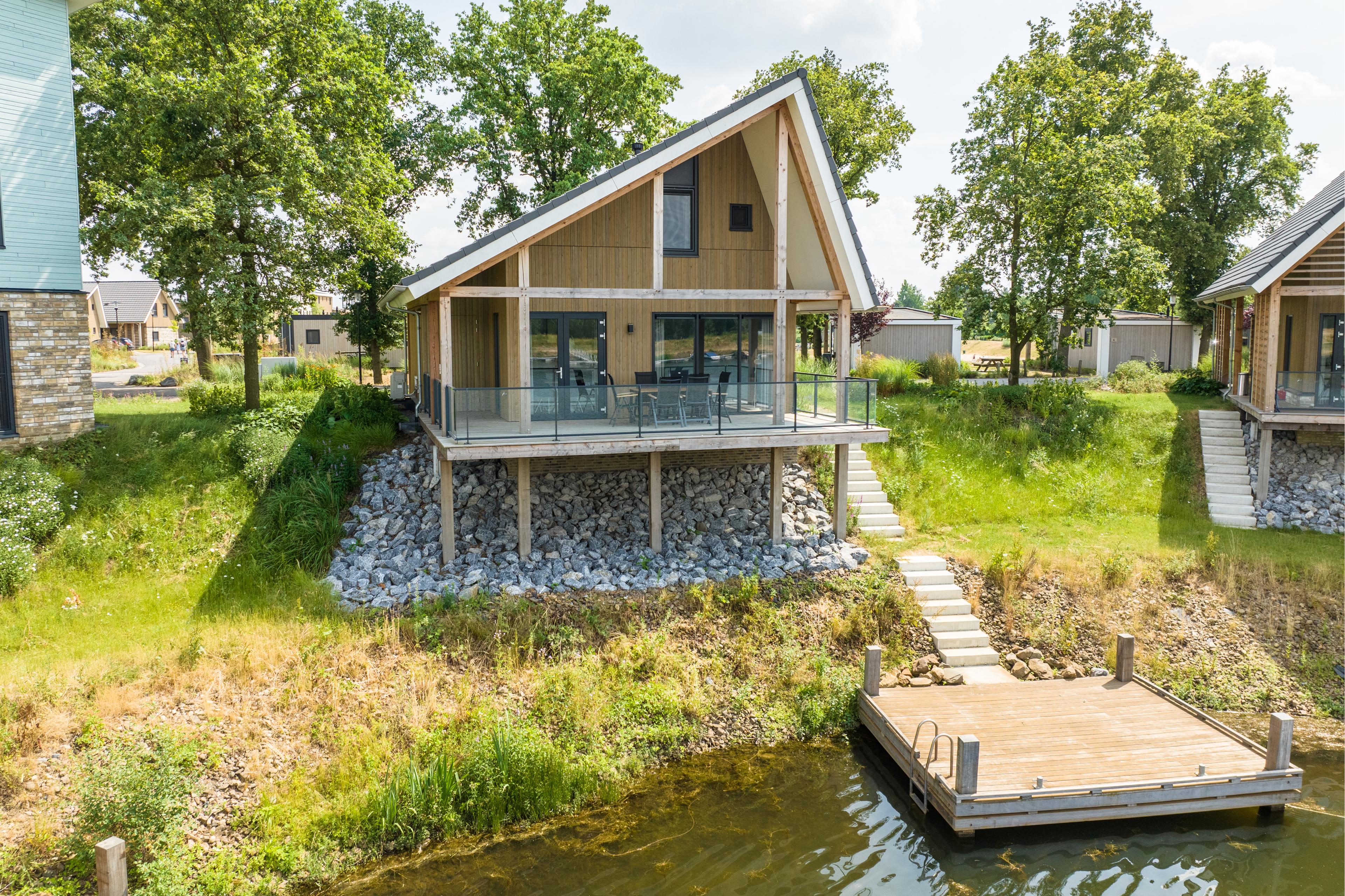 6-persoons watervilla, vakantievilla in Well, Nederland voor 6 personen foto 3